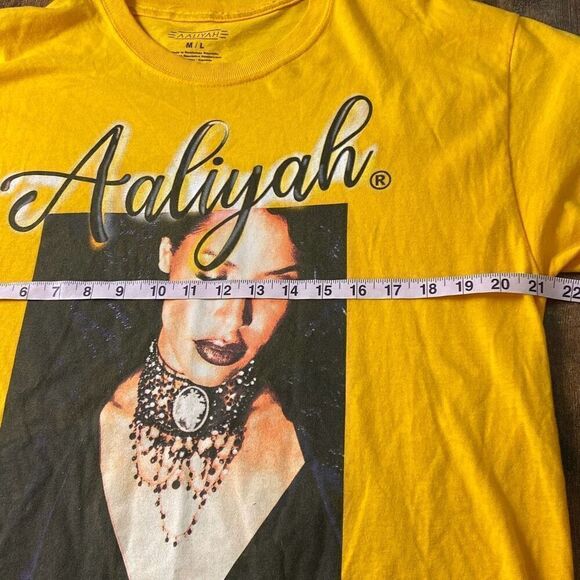Aaliyah hip hop 90s t shirt yellow Sz M/L ofcl licensed - Picture 5 of 7